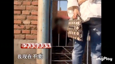 发现孩子非亲生,男女双方都不肯要孩子,女童门外嚎嚎大哭……