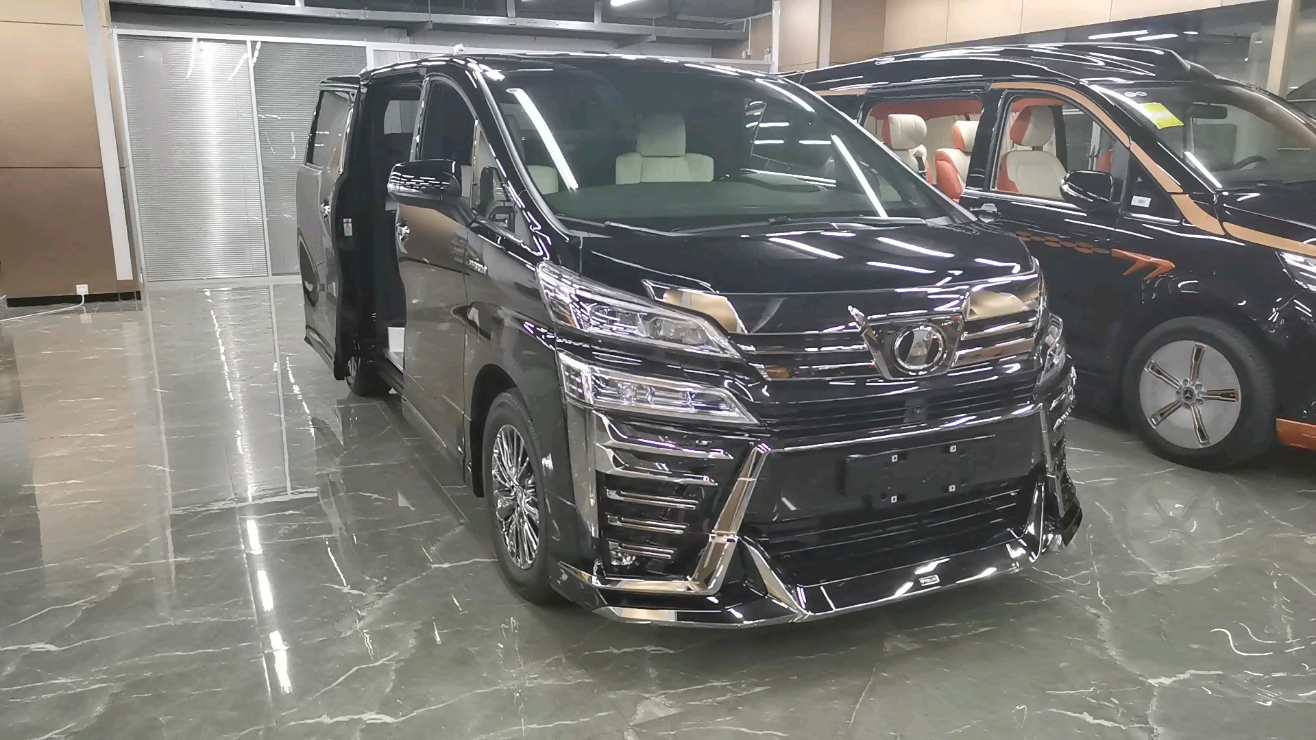 日本丰田进口威尔法21款双擎25lhv尊贵蒙娜丽莎版4座商务车