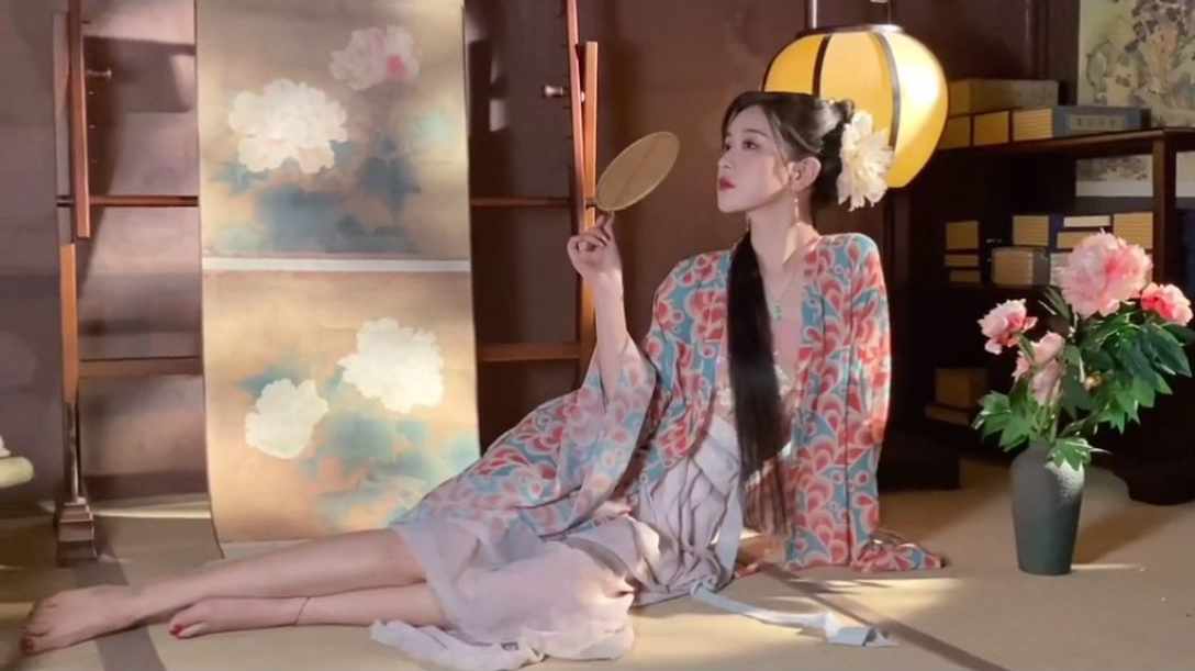《强效禁欲》一百六十六期。这才叫万种风情!
