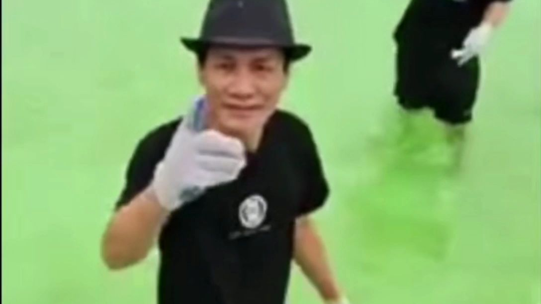 王雷:超舅的罗红泥(10.4)