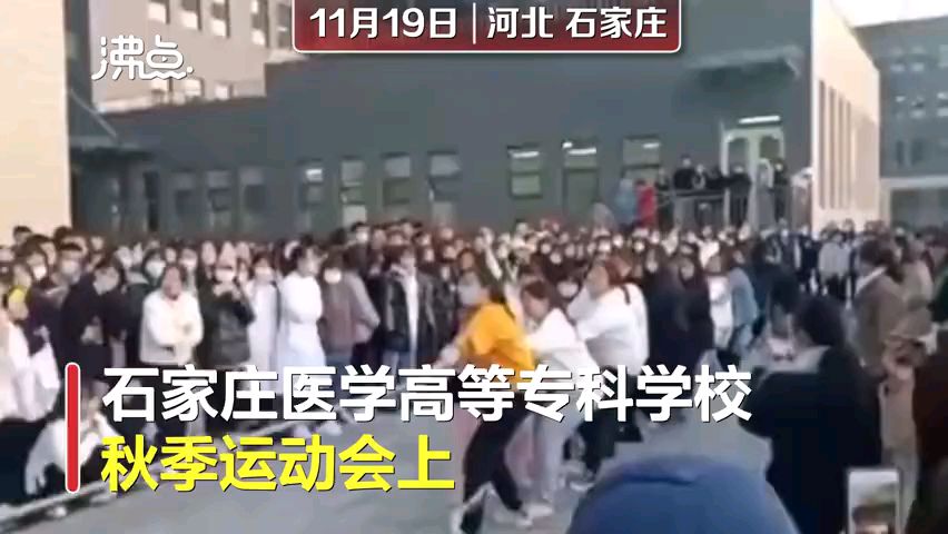 女孩子的力量永远是个谜,河北一学校拔河比赛女同学完胜男同学