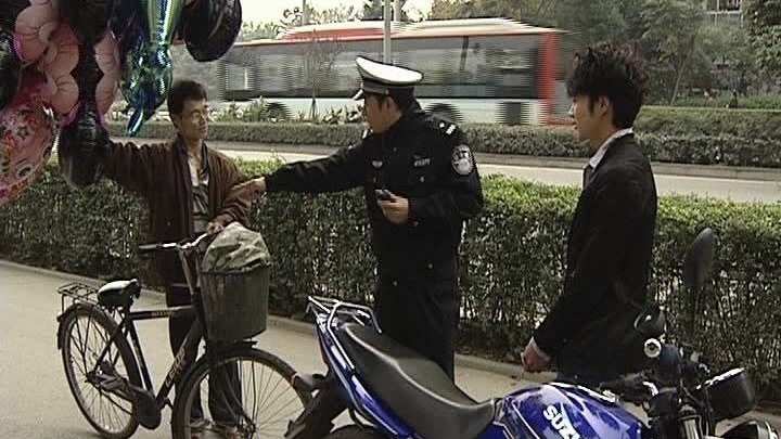【告白气球】谭sir再见气球哥:平行时空中,他可能会是个开宝马的网红