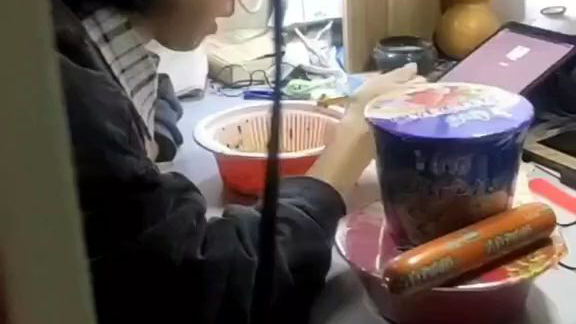 这就是很多男生不愿意谈恋爱的原因吧