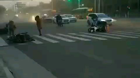 北京昨日微风~