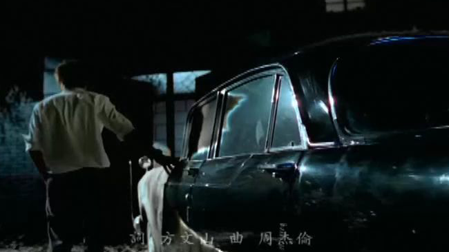 【经典歌曲回忆】: 东风破–周杰伦