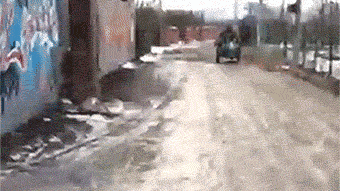 【开 车 别 听】!!!