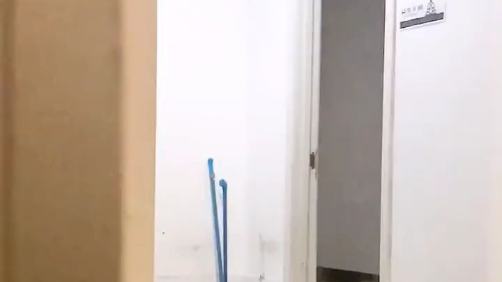 把学校男厕所画成女厕所会发生什么