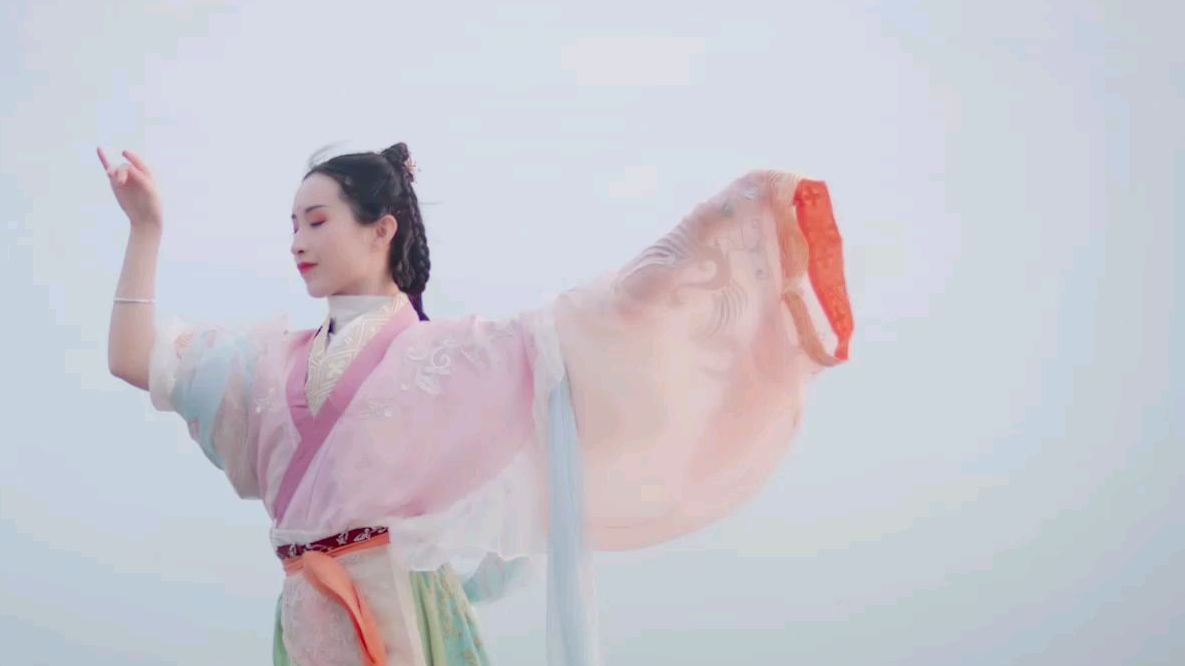 【頎三】卷珠帘 化身洛神于海边起舞