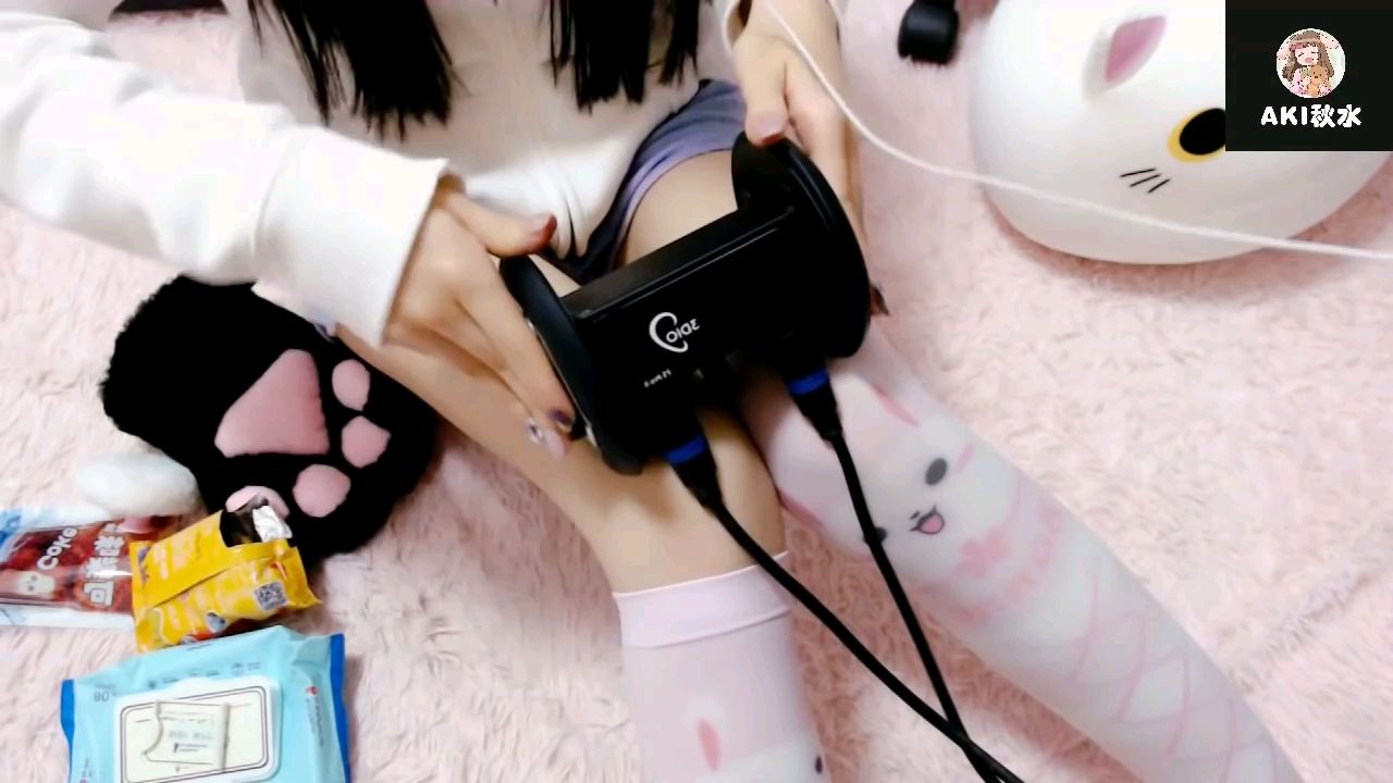 邻家小妹的超爽按摩~白丝腿控足控福利