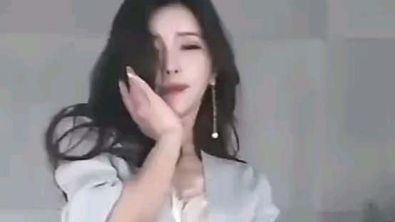 伊素婉热舞视频