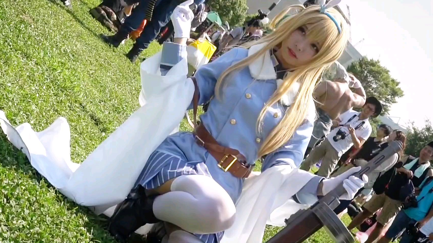 少女前线♡索米 cosplay,白袜金发卡哇伊!