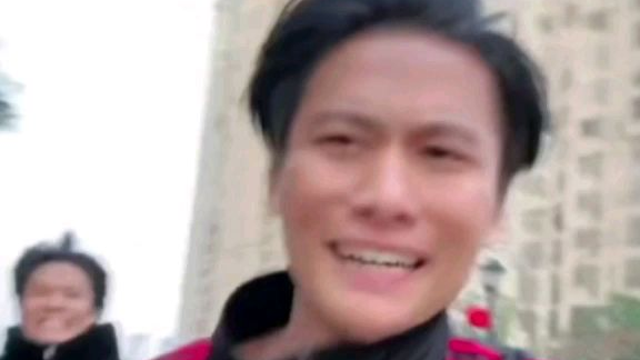 臭哥哥帮傻弟弟戒网瘾系列⑰:喜欢吃剩饭