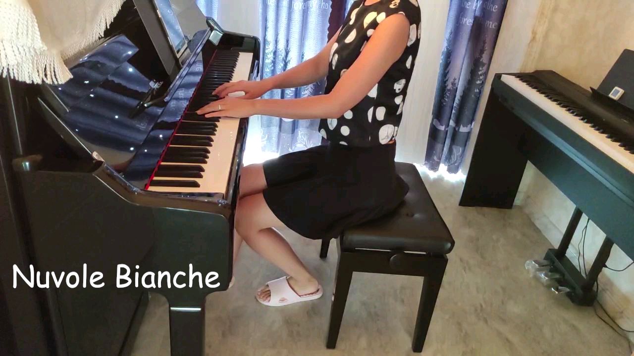《Nuvole Bianche》(白云)