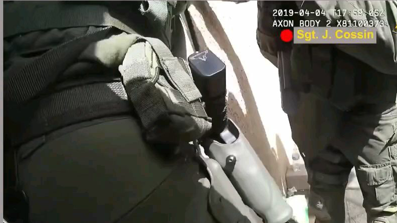 【执法记录】特警队判定错误 击毙嫌犯遭起诉