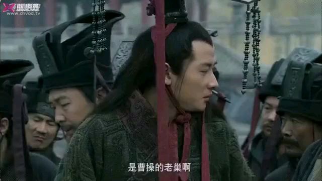 曹操得挟天子以令诸侯。