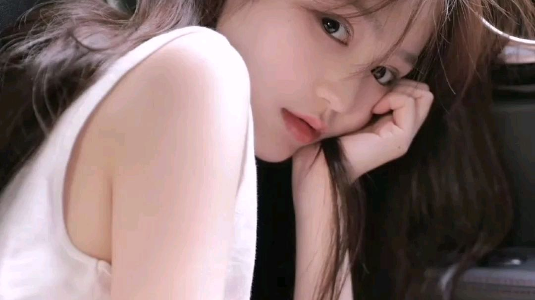 楚楚动人