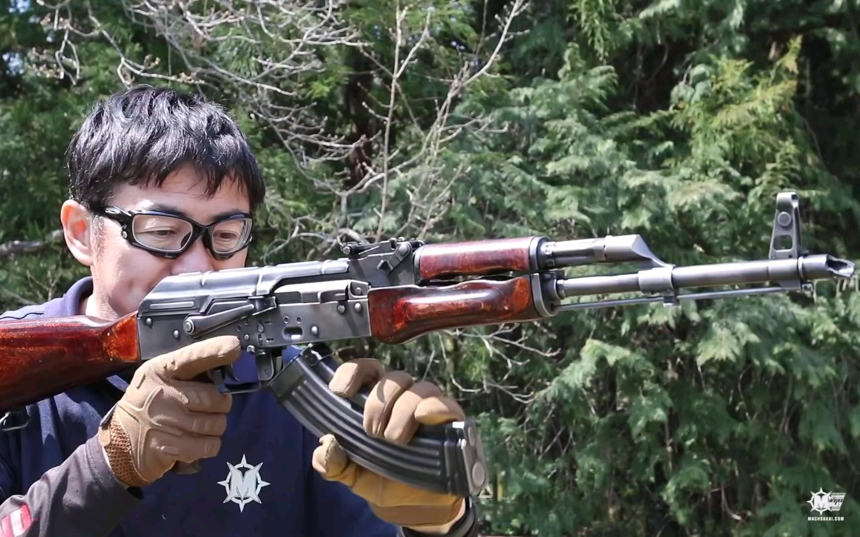 【壕堺大叔】LCT AKM 气动airsoft测评