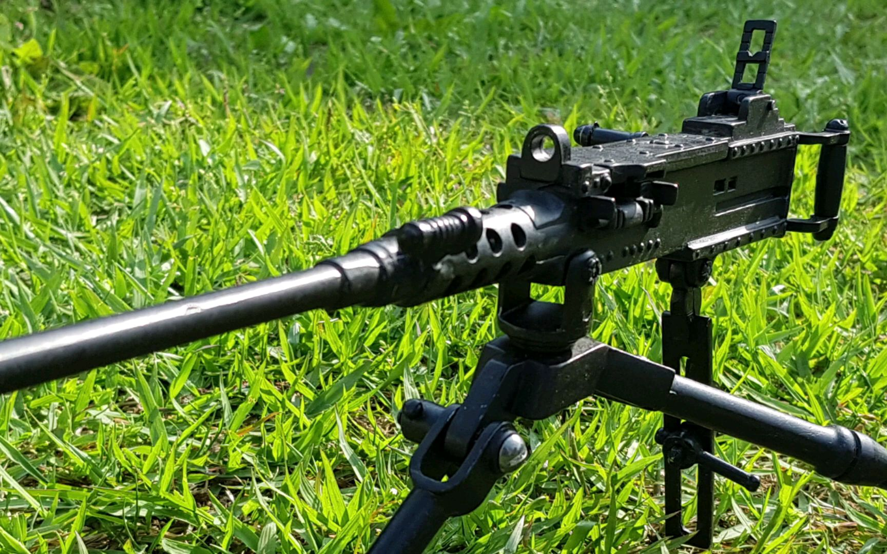 迷你版全金属m2hb"老干妈"重机枪模型迷你版全金属m2hb"老干妈"重机枪