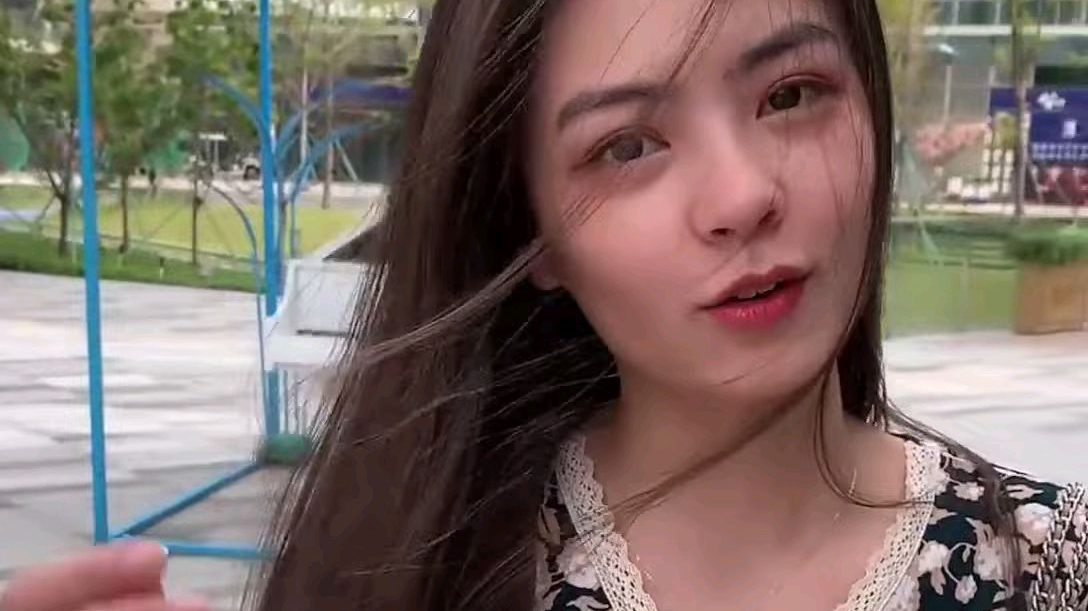 4K UHD 我把你当老板,你居然要当我孙女??