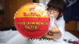 日本作死小能手 试吃世界上最臭的食物(鲱鱼罐头)