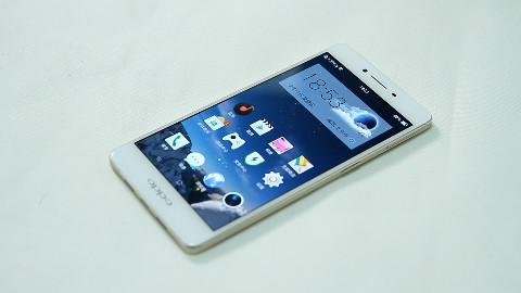 OPPO R7s特色功能演示 萌汉子手把手教你