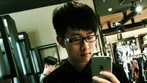 CF陈子豪逆战解说:黄金大炮瞬镜轰僵尸!穿越火线