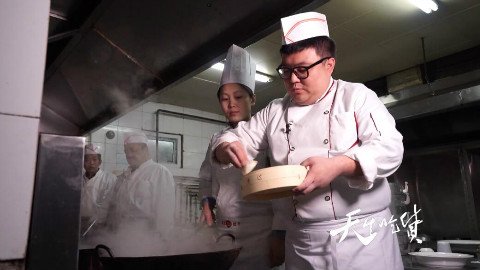 天生吃货之郝宁的三鲜馅儿饺子【年夜饭的故事】【658】