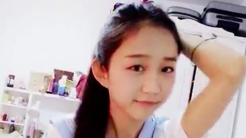 美少女教你如何扎马尾