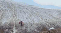 实拍青海无人区孩子求学路,全程100多公里,翻越海拔5000米雪山