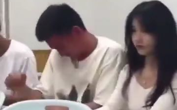 少年脸红证明一切