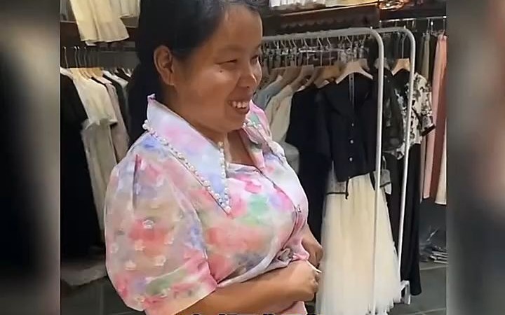 睁眼说瞎话的营业员