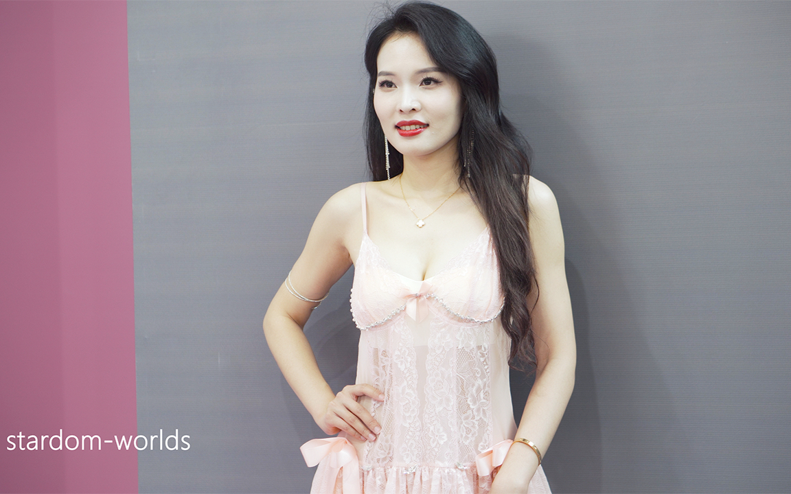 2025深圳SIUF内衣展D2 圣迪亚丝 美女模特内衣秀