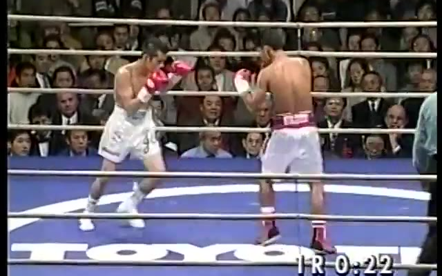 辰吉丈一郎 vs 西里蒙科尔·辛万查