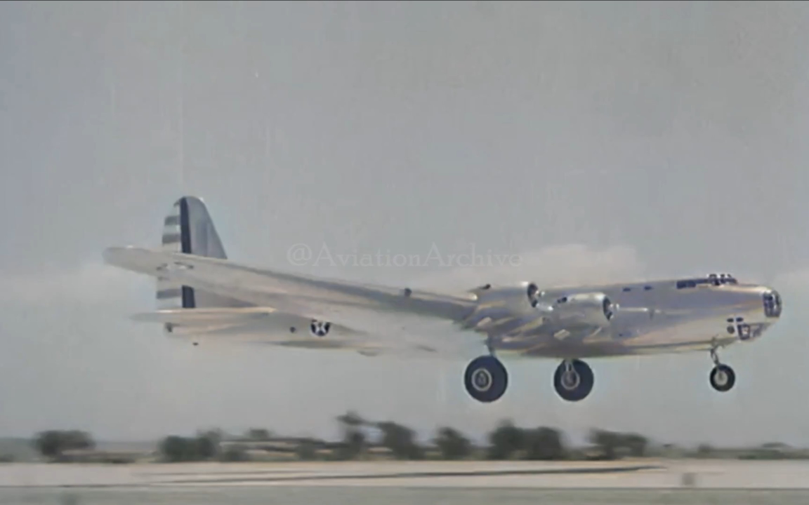 [历史影像] XB-19首飞，当时世界上最大的轰炸机（1941年6月27日）