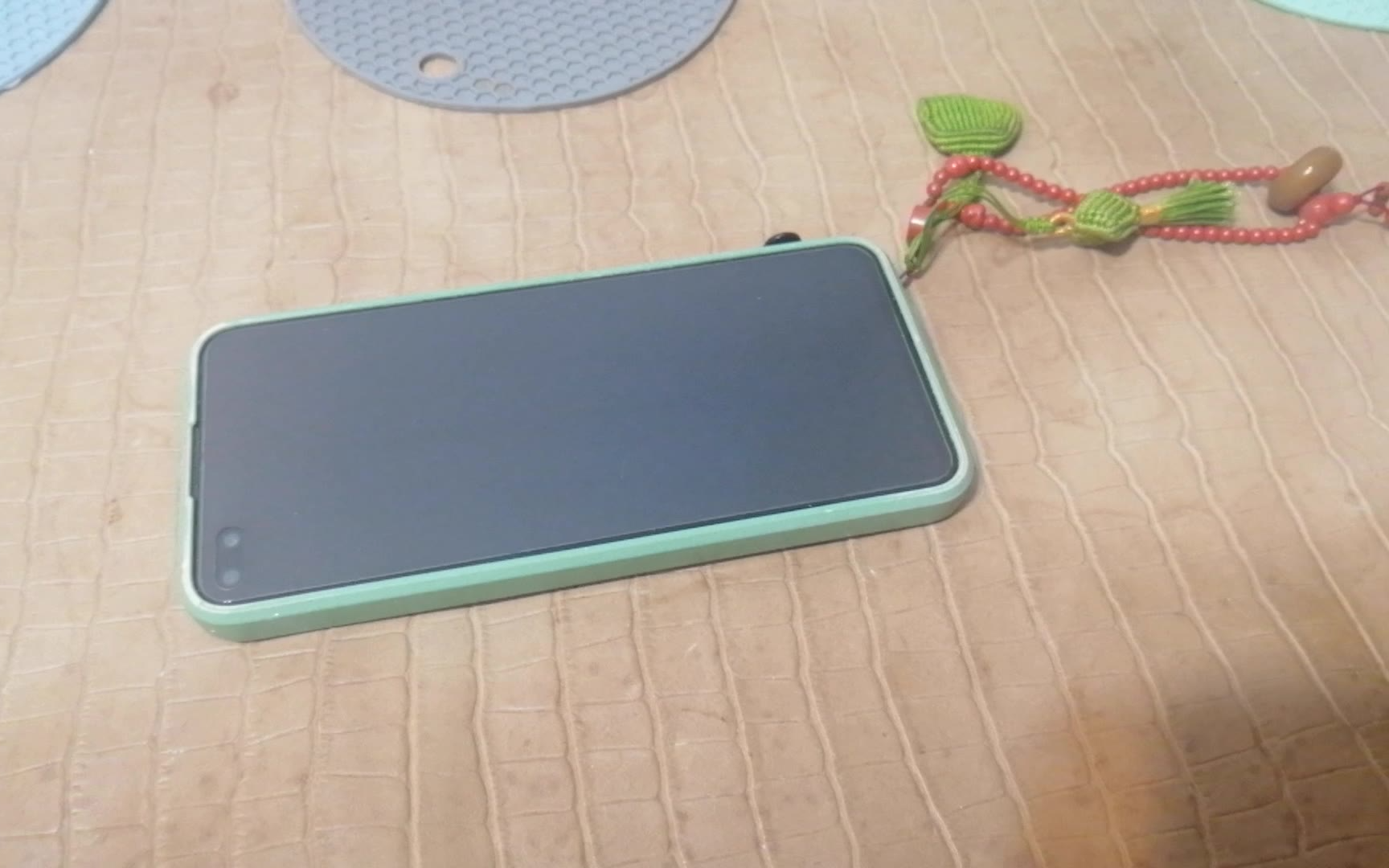 【图吧日常】荣耀V30换电池（TB 20包邮冷拆）