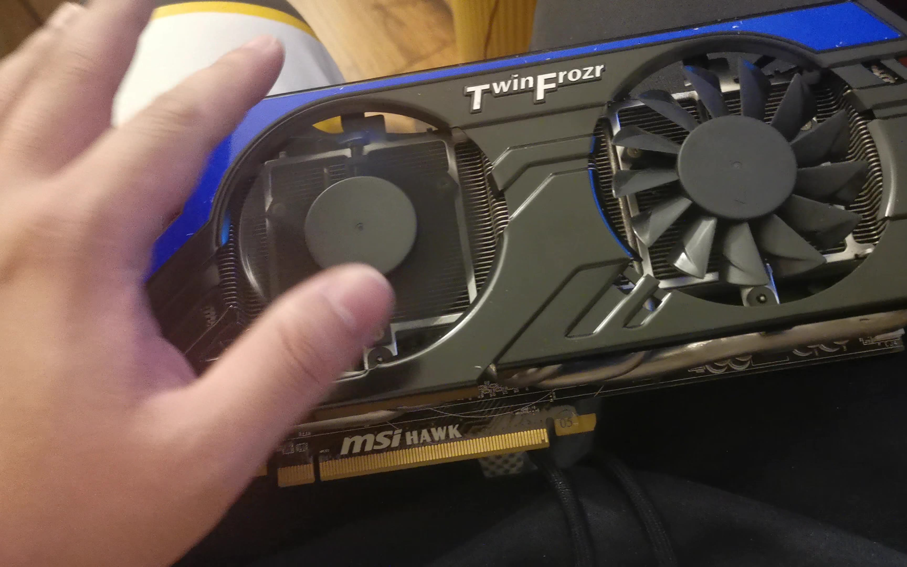 128包邮的MSI 7870 HAWK钢铁之心开箱