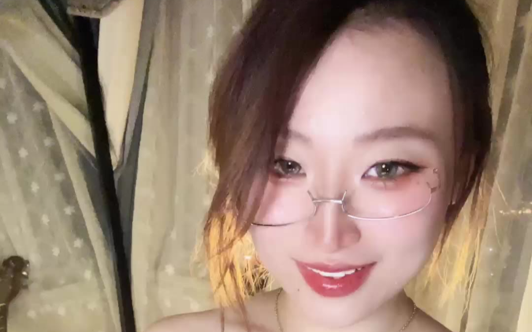 大姐姐美滋滋_2026-04-24_00-02-01_000