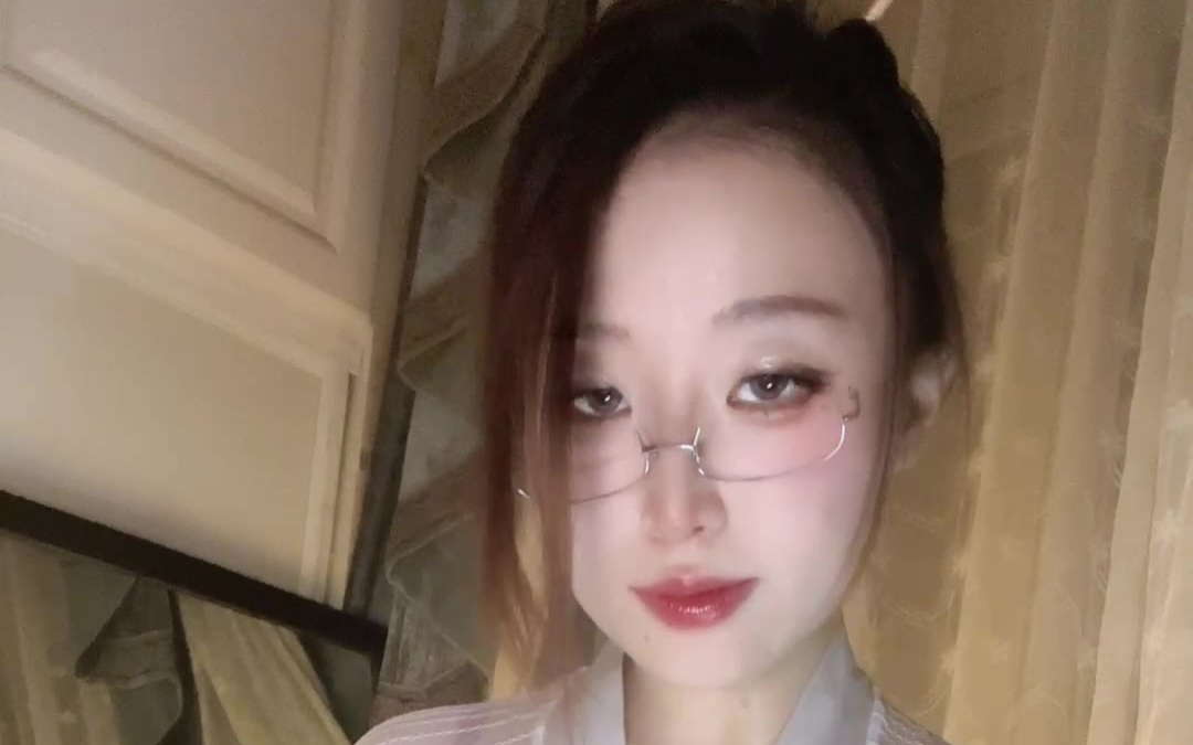 大姐姐美滋滋_2026-04-28_23-31-17_000