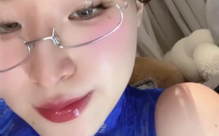 大姐姐美滋滋_2026-07-08_00-23-00_000