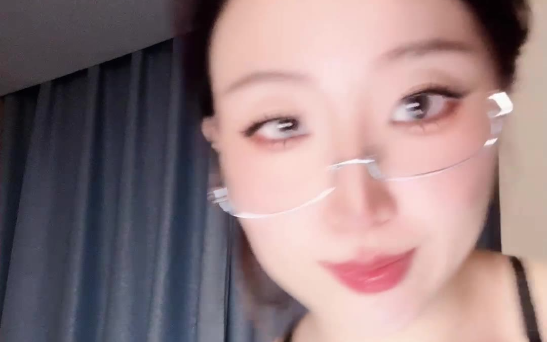 大姐姐美滋滋_2026-05-01_23-31-46_000