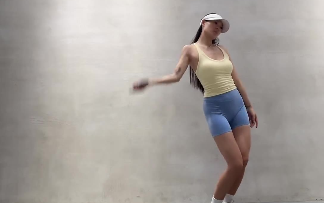 我是辣妹你呢_2026-07-27 练舞
