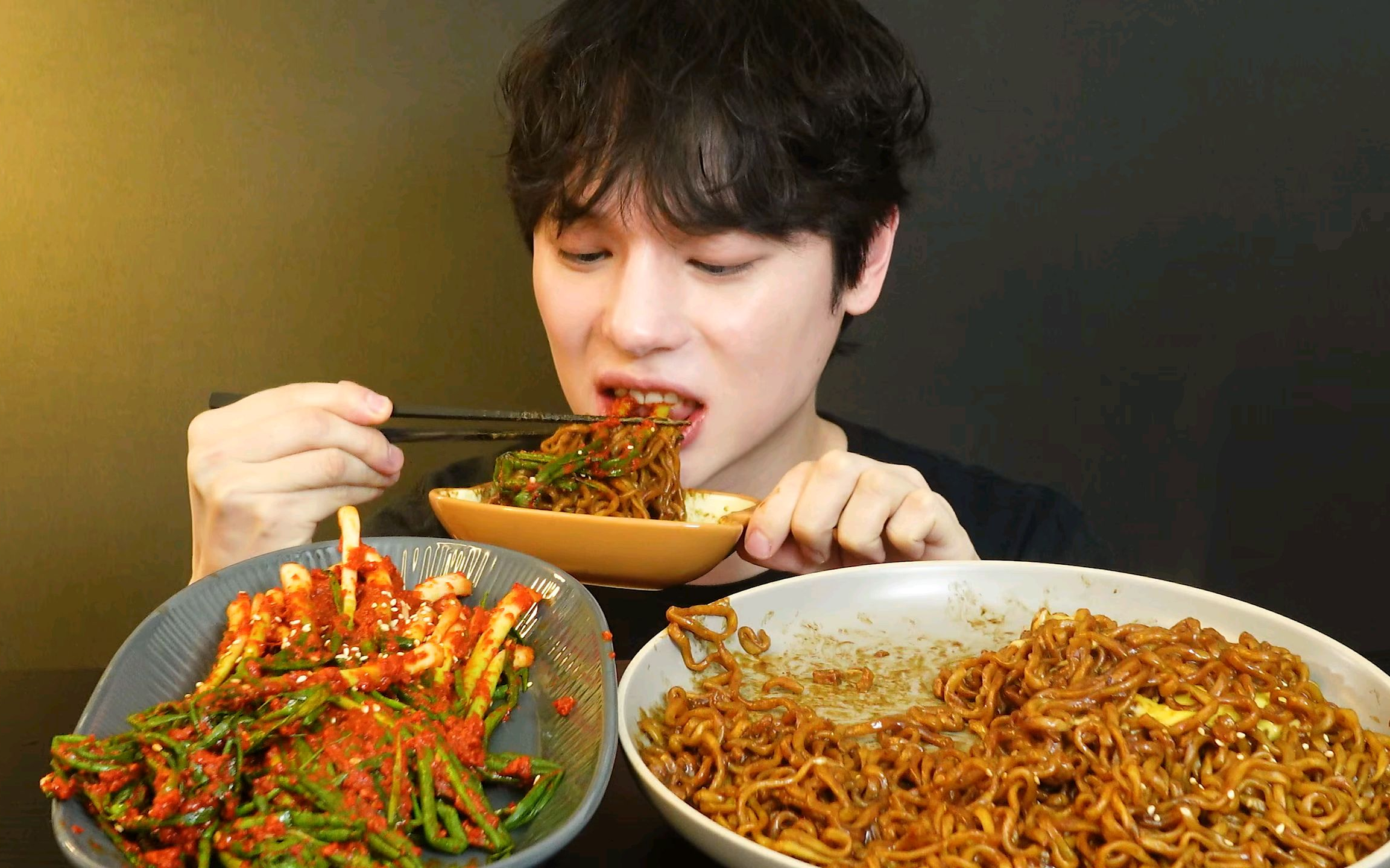 【大口才好吃】这伙食搭配很经典！