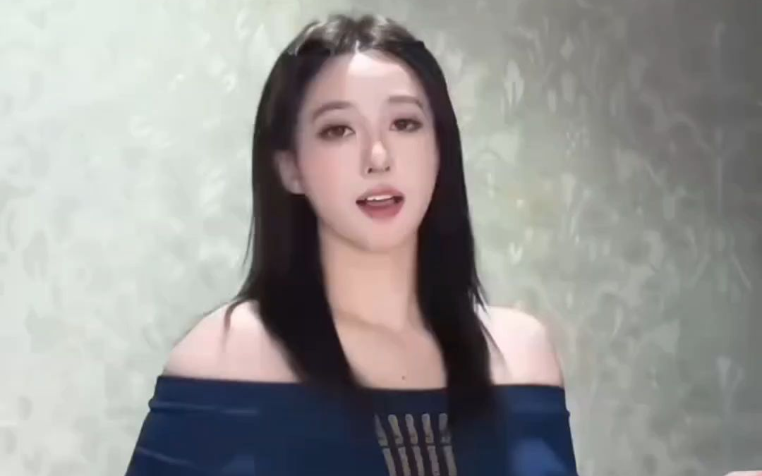 安吉丽娜皮皮