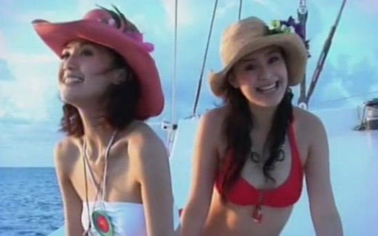 【Twins】热浪假期【HO HOO TAN 】