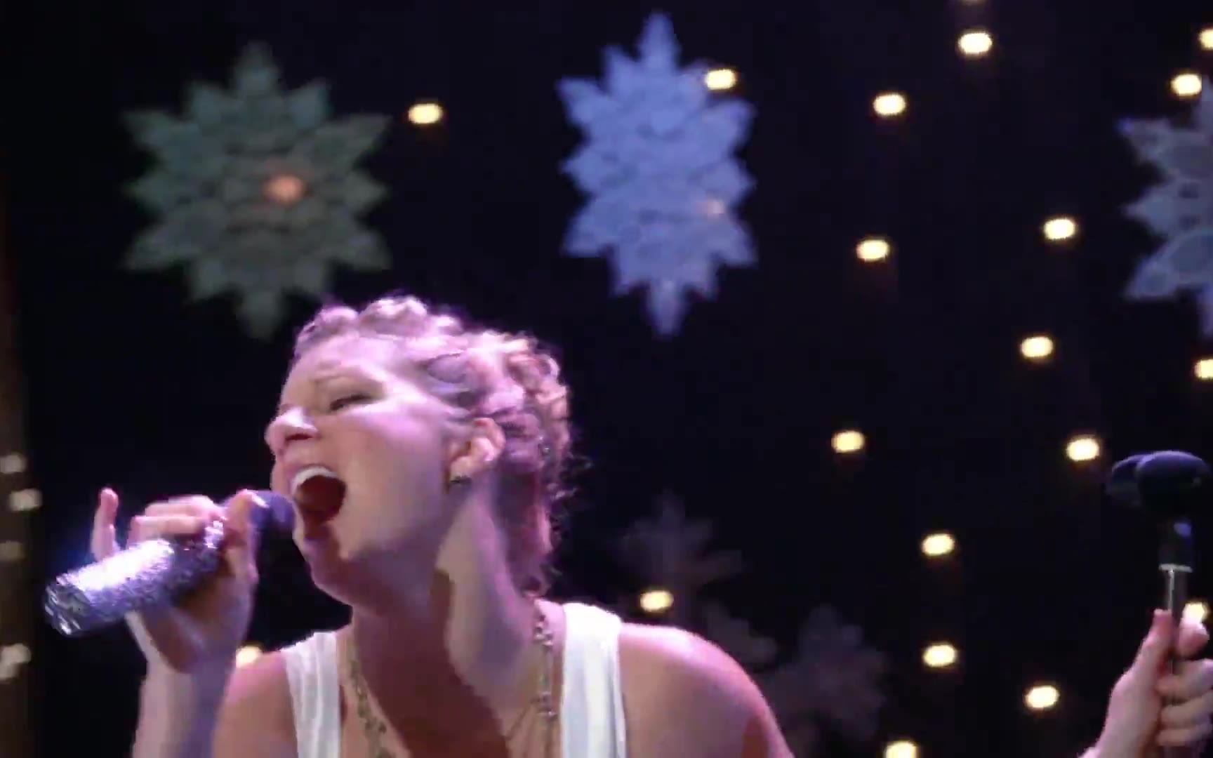 【Melissa Benoist】Locked Out of Heaven