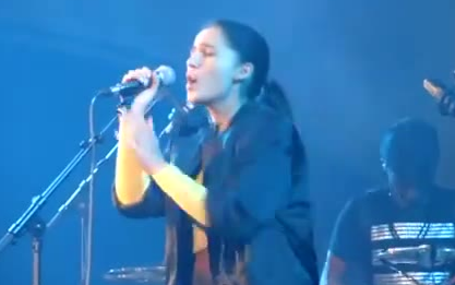 【Naomi Scott】Hear The Bells