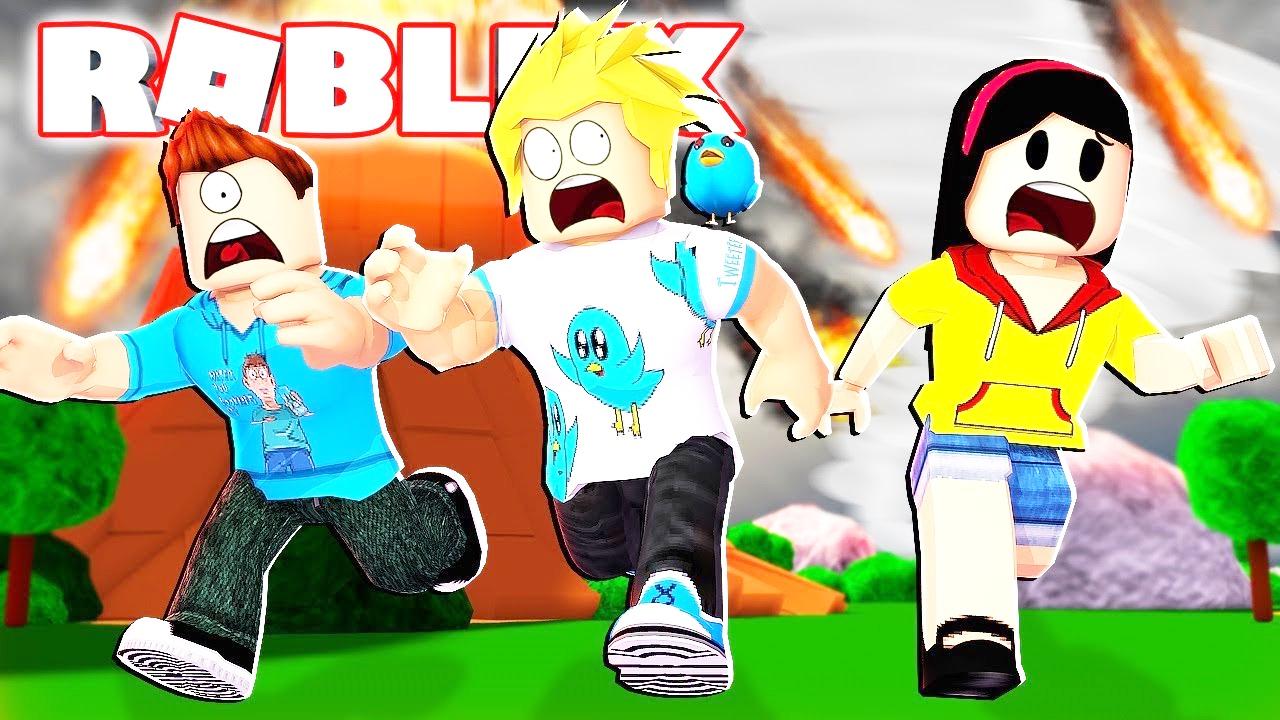 小飞象解说 Roblox自然灾害模拟器 我居然连人带火箭一起飞走了?