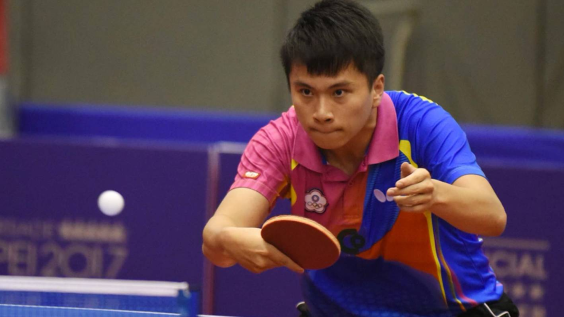 乒乓球友挽救台内球最后的疯狂: 搓球归零学起,机会球挑打得分