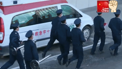 中国加油!致敬奋斗在第一线的医护人员们