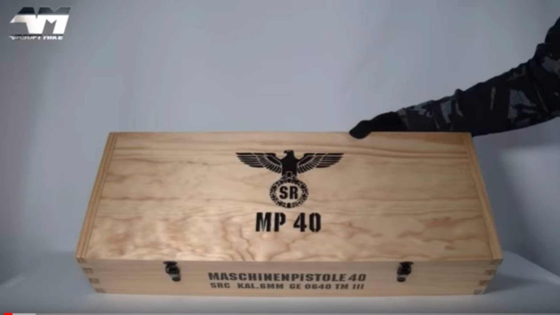 黑人小哥麦克:SRC豪华版钢MP40/限量版/软式拆箱!